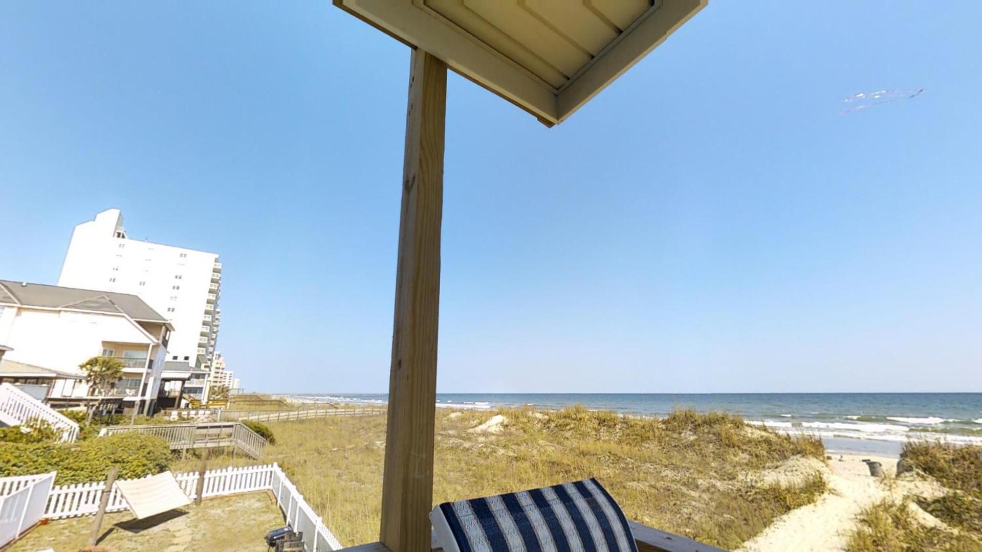 Beachmaster Unit 107 In Cherry Grove Is An Oceanfront Condo Myrtle Beach Eksteriør billede