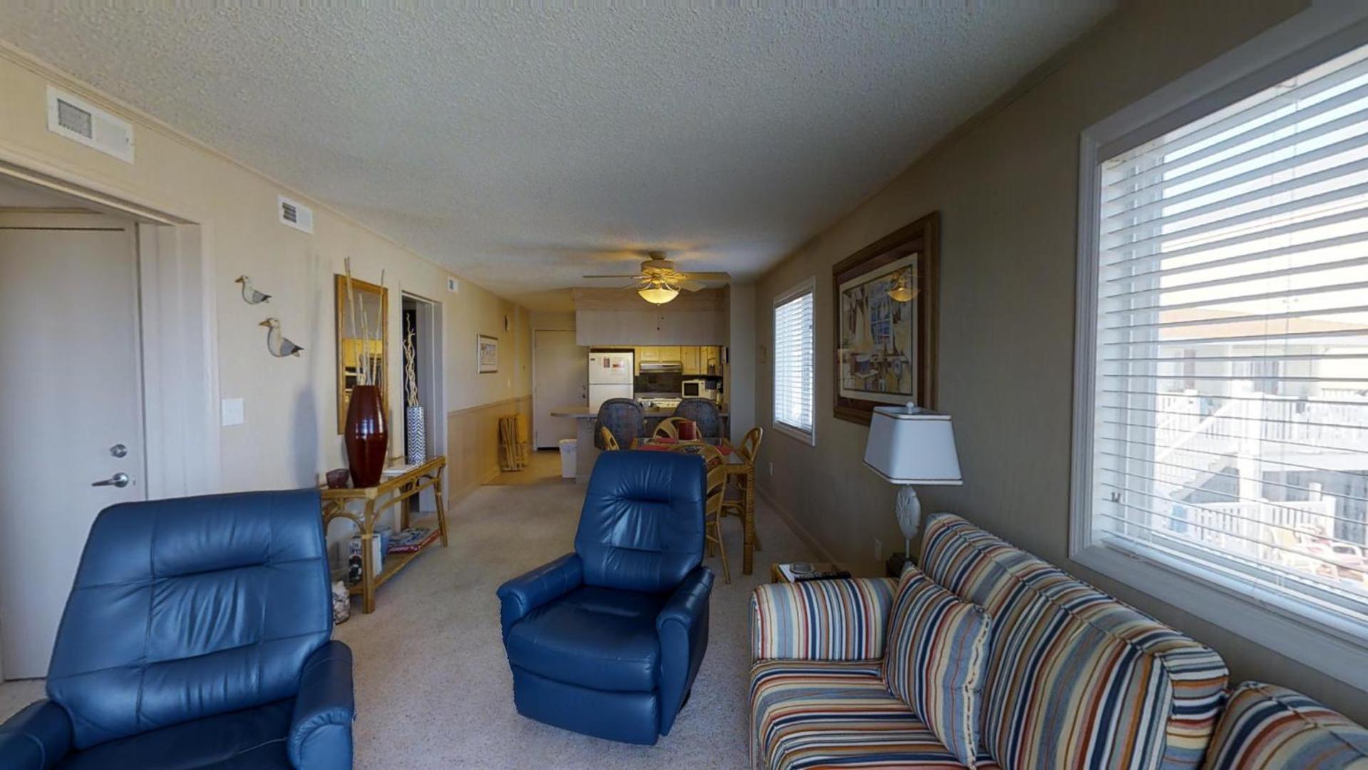 Beachmaster Unit 107 In Cherry Grove Is An Oceanfront Condo Myrtle Beach Eksteriør billede